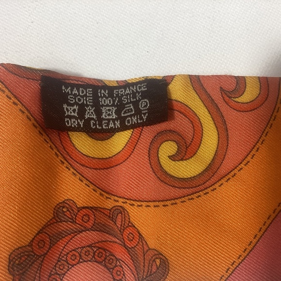 Authentic Hermes Silk Twilly Scarf with Box - Picture 6 of 7